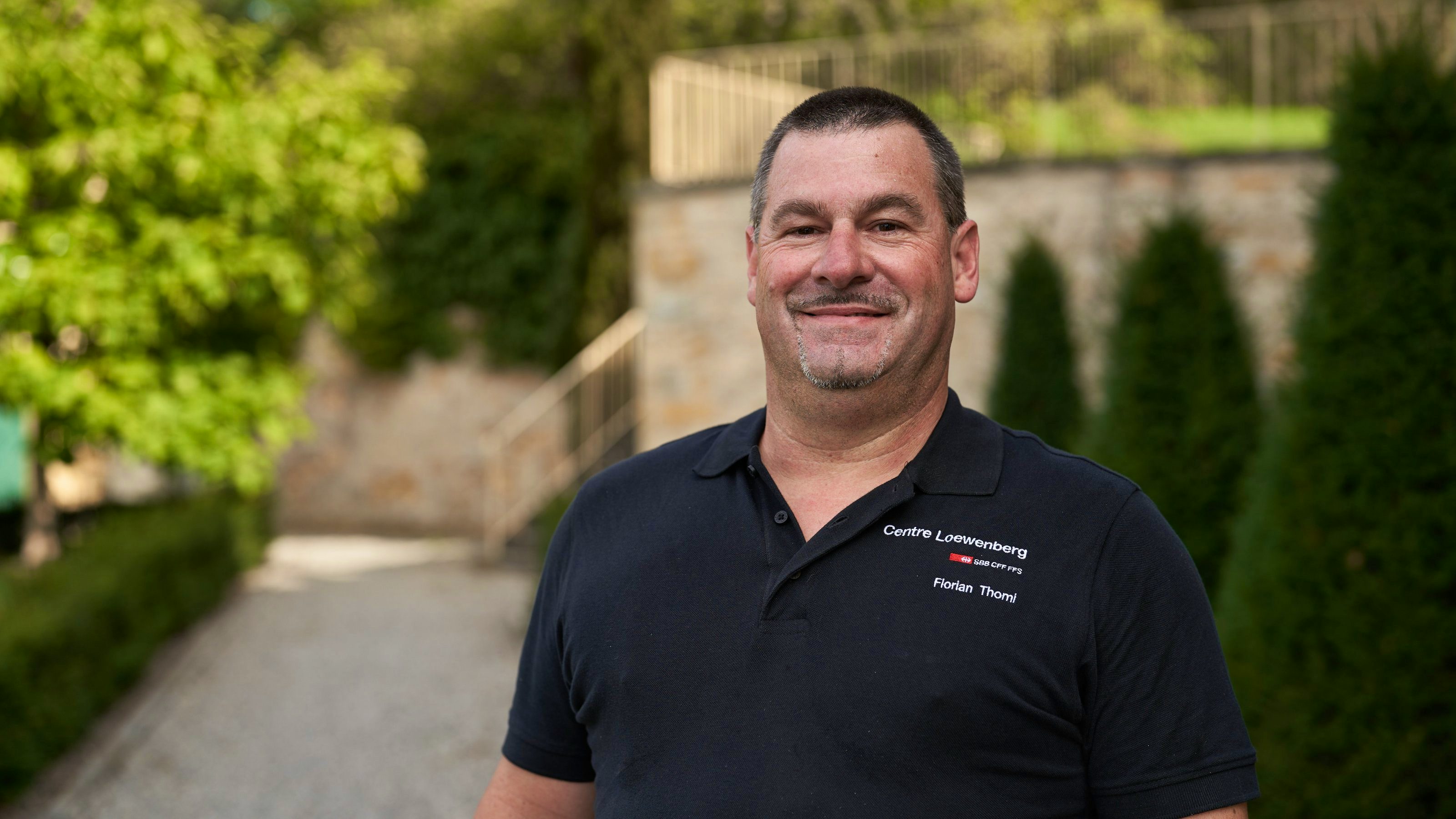 Florian Thomi – Concierge.