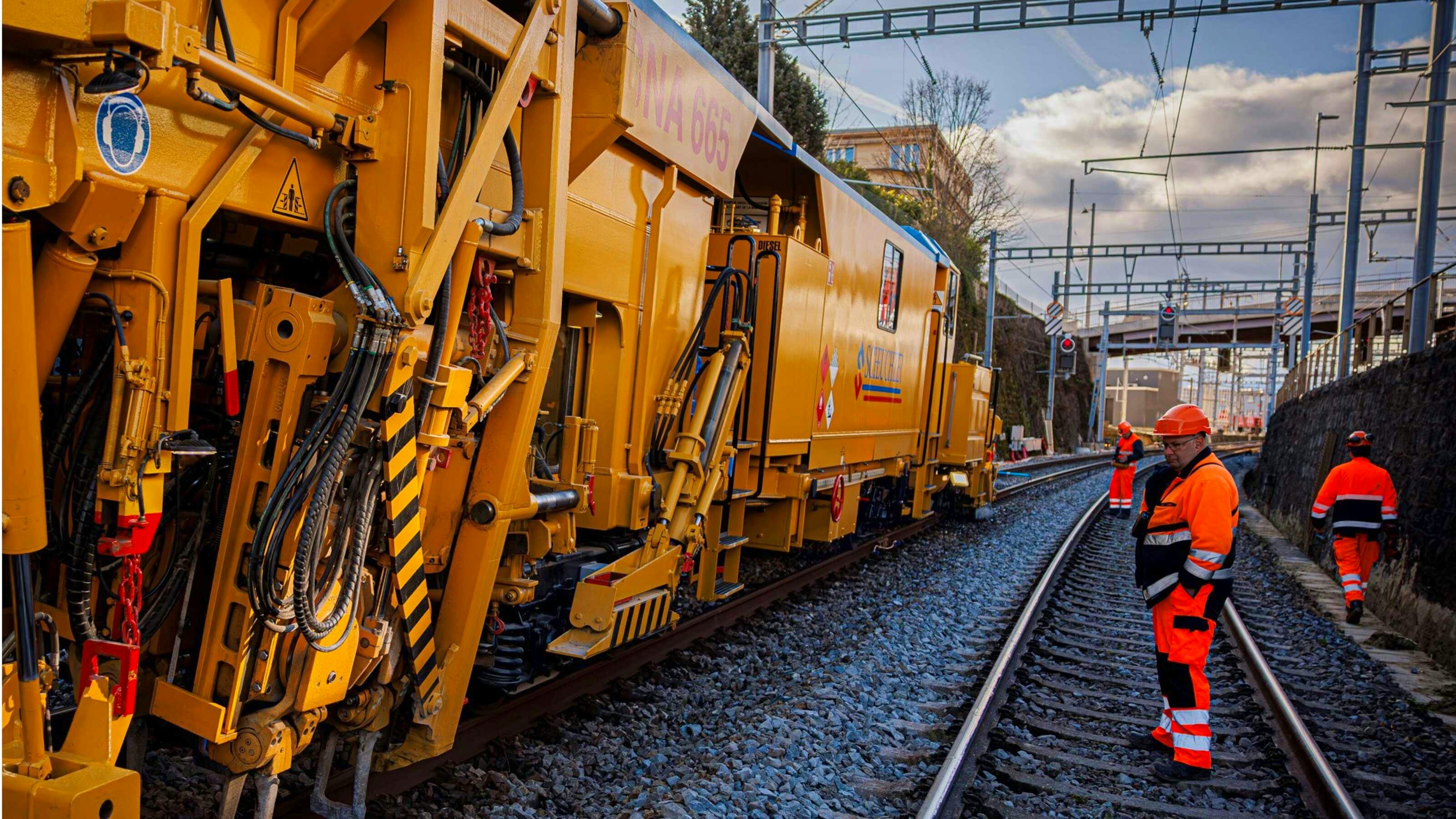 Travaux de drainage et ripage des voies sur la ligne du Simplon réalisés en 2024.
